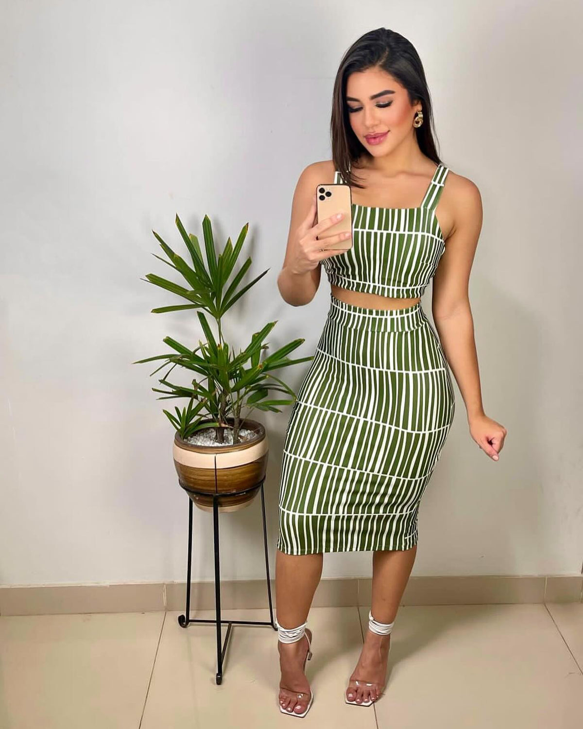 Conjunto Top e Saia Longa